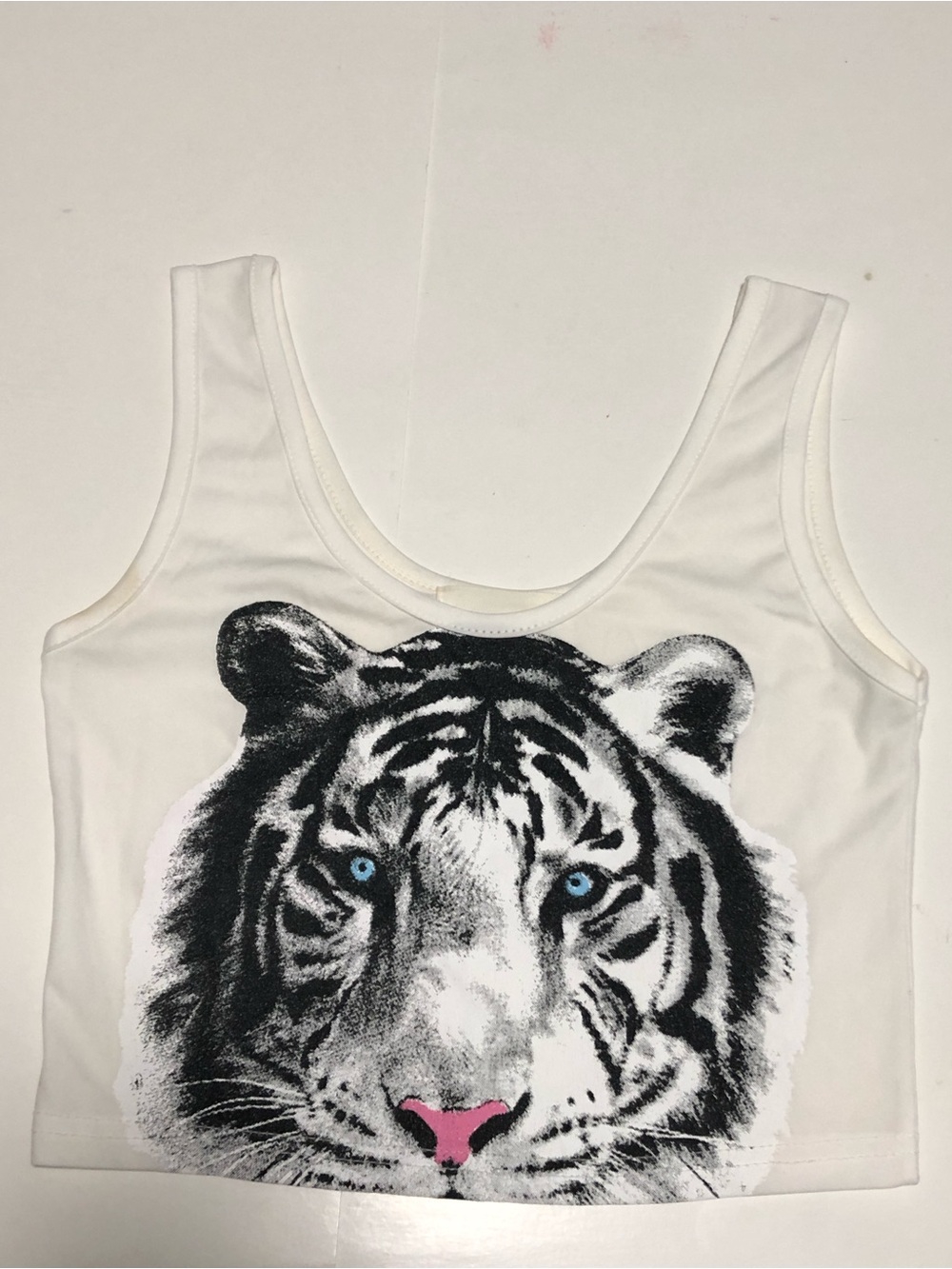 Preowned Urban Powder Made In Korea Tiger White Cute Crop Top Sleeveless Women’s